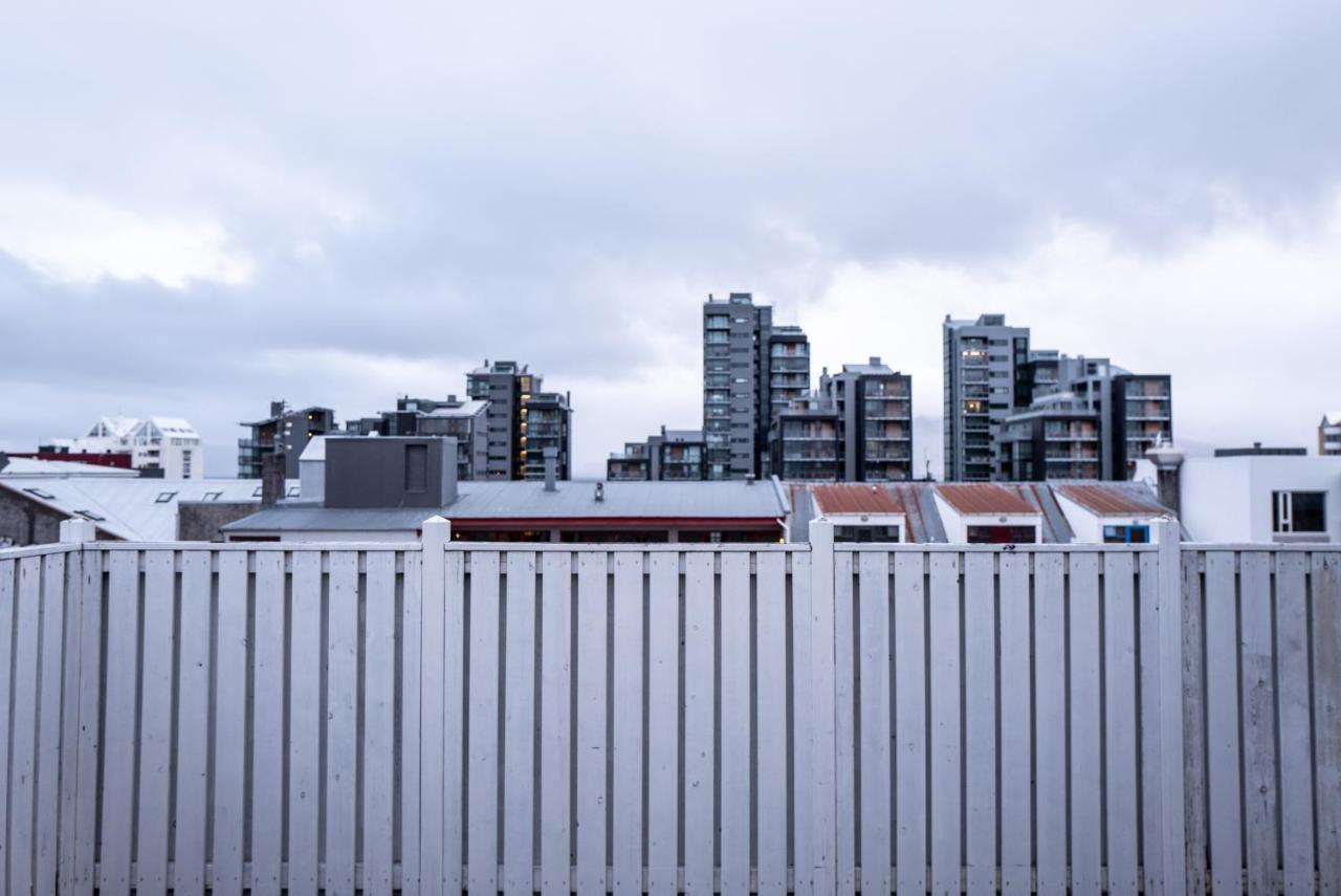 Luna Apartments - Laugavegur 37 Рейкьявик Экстерьер фото